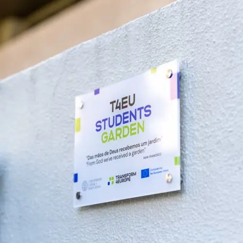 T4EU Students Garden plaque on the wall